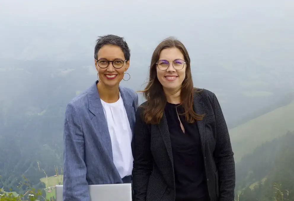 die AllgäuLohn Sandra Wenzel-Posch und Susanne Reitz